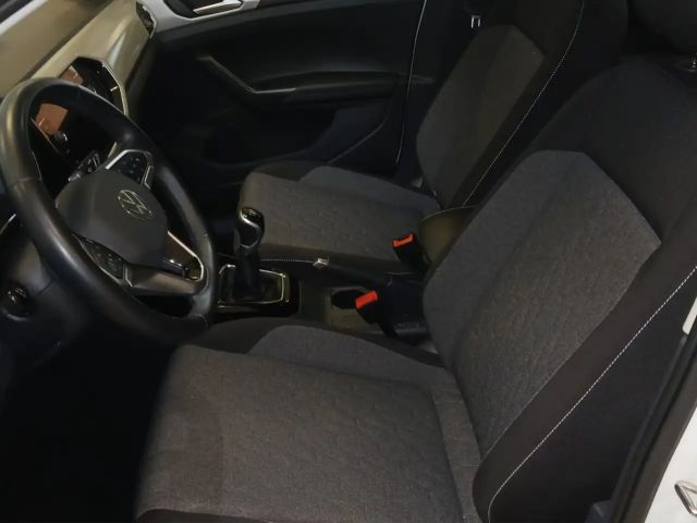 Volkswagen T-Cross Move