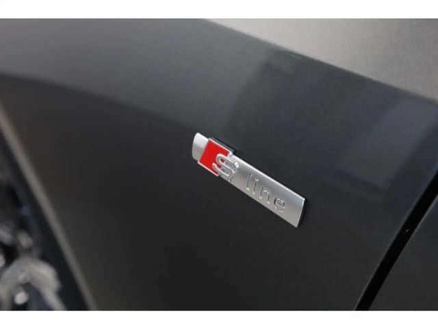 Audi A4 40 TFSI Avant Competition S-Line