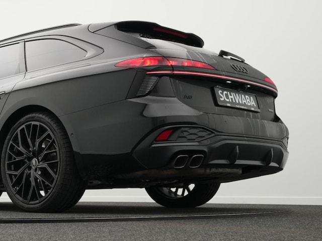 Audi A6 Avant Quattro S-Tronic