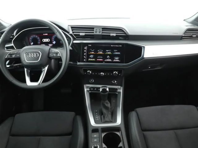 Audi Q3 35 TFSI S-Line S-Tronic