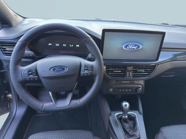 Ford Focus EcoBoost ST Line Wagon