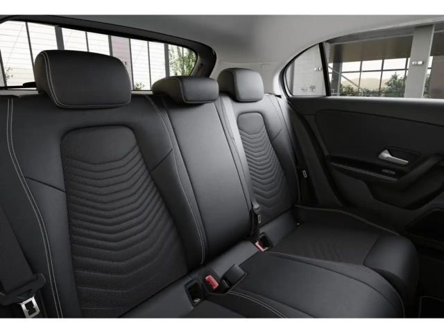 Mercedes-Benz A 200 Progressive