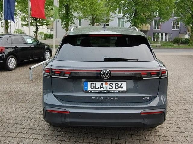 Volkswagen Tiguan DSG Life