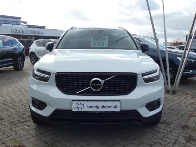 Volvo XC40 R-Design Recharge T5