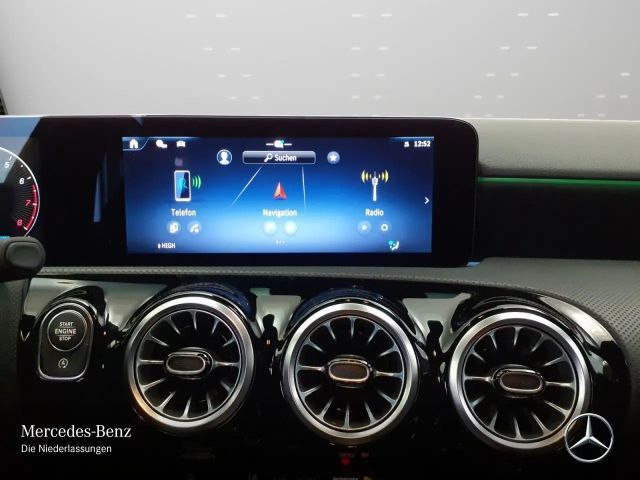 Mercedes-Benz A 200 AMG Line