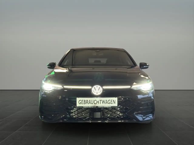 Volkswagen Golf 2.0 TDI DSG Golf VIII R-Line