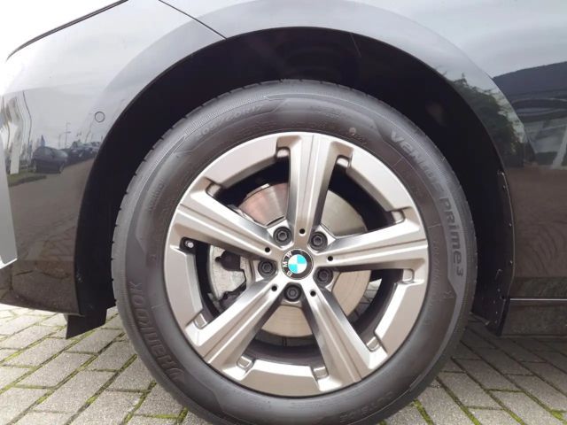 BMW 218 218i Active Tourer