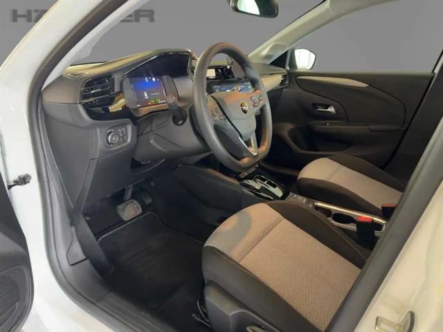 Opel Corsa mit Allwetterreifen Kamera CarPlay