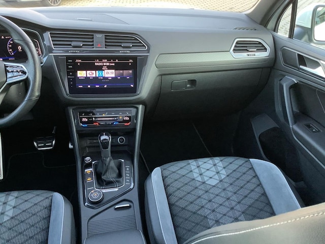 Volkswagen Tiguan 2.0 TDI DSG R-Line