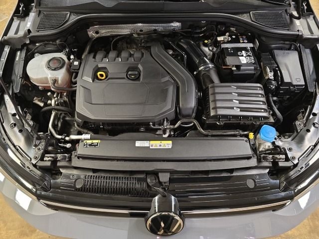 Volkswagen Golf 1.5 eTSI DSG Golf VIII Move