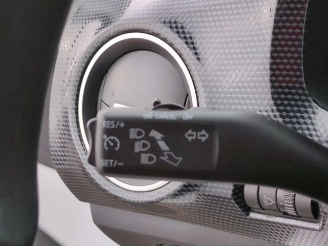 Volkswagen up! Move up!