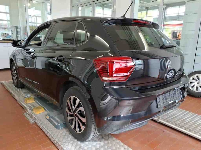 Volkswagen Polo Polo 1.0     CL   BT070 TSIM5F