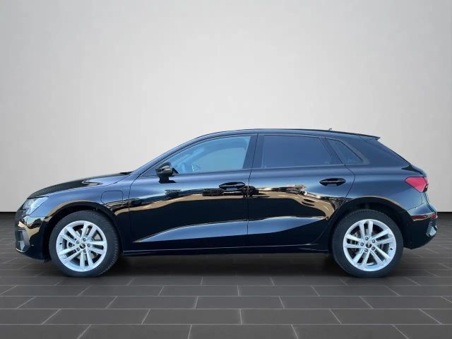 Audi A3 40 TFSI Hybride S-Tronic Sedan