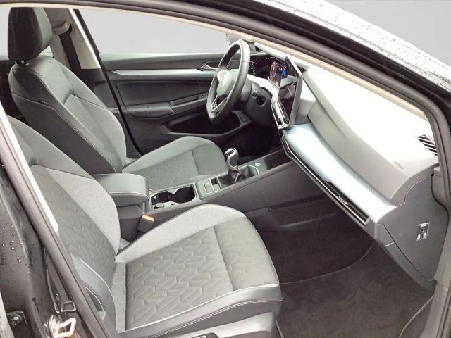 Volkswagen Golf 1.5 TSI