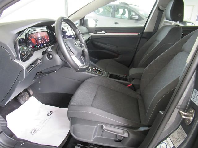 Volkswagen Golf DSG Life Variant