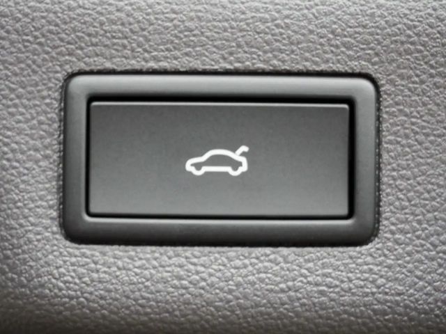 Volkswagen Multivan 2.0 TDI DSG T7