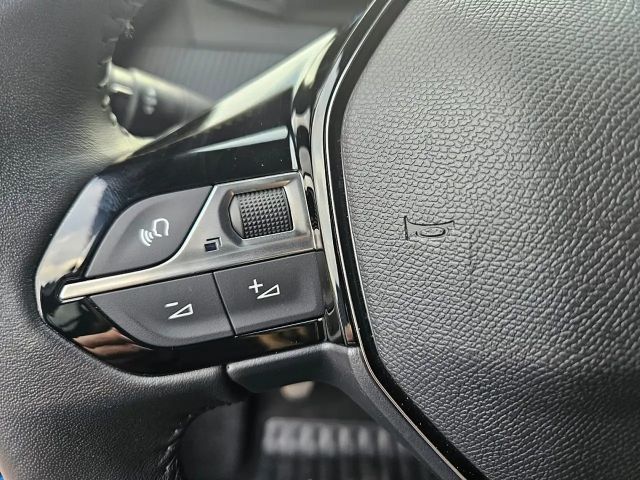 Peugeot 2008 Allure Pack PureTech