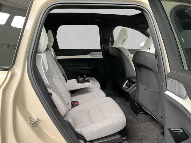 Volvo EX90 (7-Sitzer)