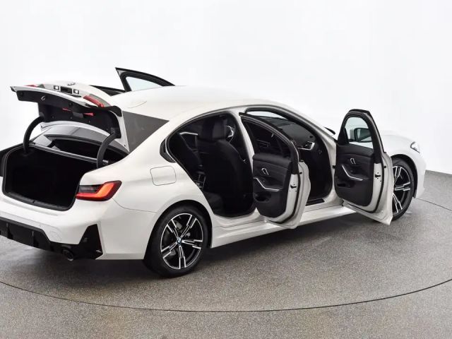 BMW 320 320d Sedan xDrive