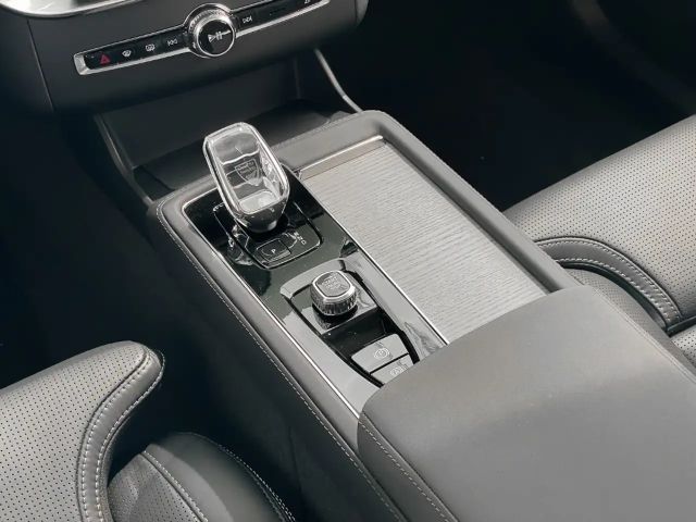 Volvo XC90 AWD Dark T8 Ultra