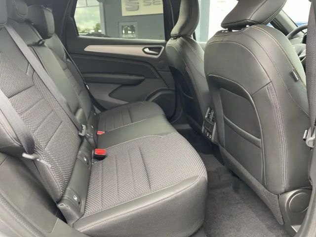 Renault Arkana EDC Hybrid Techno