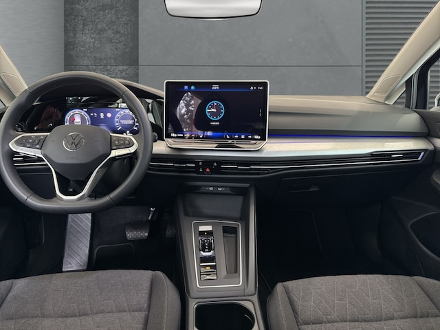 Volkswagen Golf 1.5 eTSI Golf VIII Life