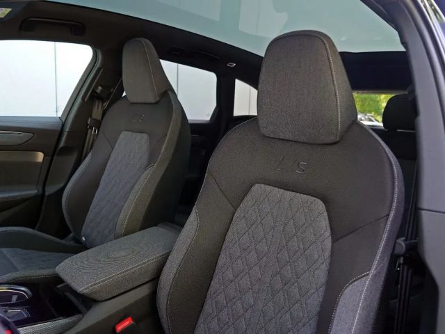 Audi A6 Avant Quattro