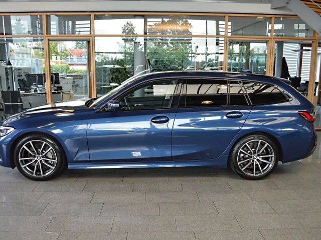 BMW 330 330i Luxury Line Touring