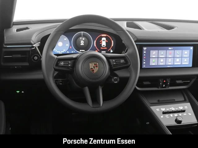 Porsche Macan 4