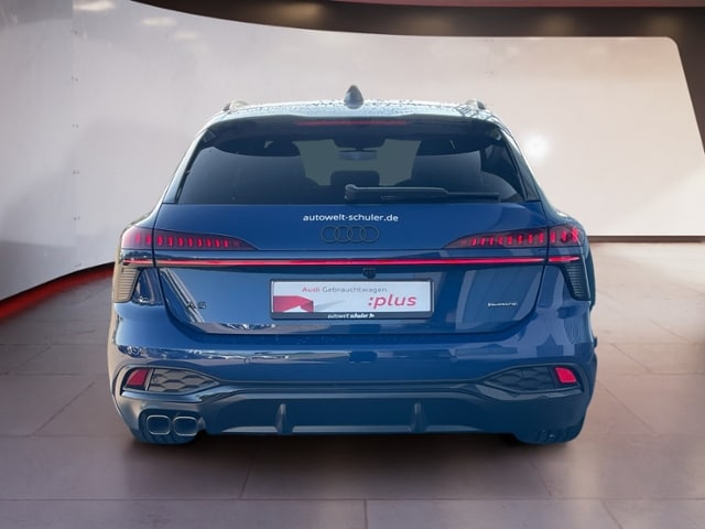 Audi A6 Avant Quattro S-Tronic