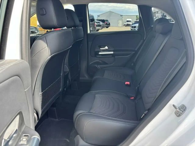 Mercedes-Benz B 200 B 200 PROGR+KAMERA+LED+ASSIST+EASY-P+SHZ+CARPLAY