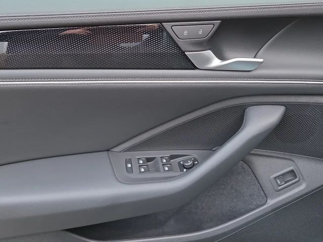 Volkswagen Passat 1.5 eTSI Business DSG Variant