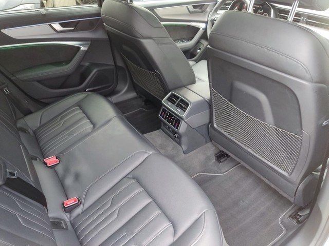 Audi S6 Avant Quattro