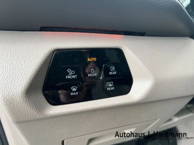 Volkswagen Multivan Lang T7