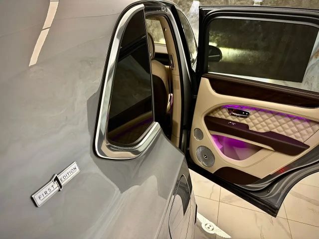 Bentley Bentayga V8