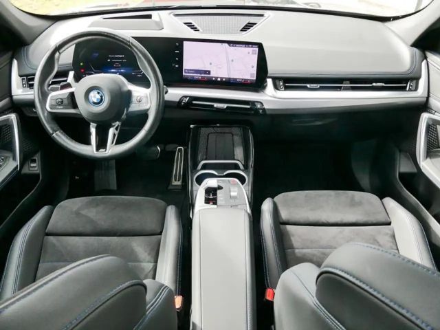 BMW iX1 Drive pro M-Sport xDrive30