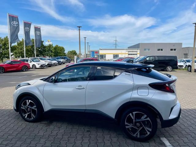Toyota C-HR Hybride Team D