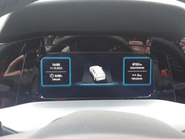 Volkswagen Golf 1.5 eTSI DSG Golf VIII