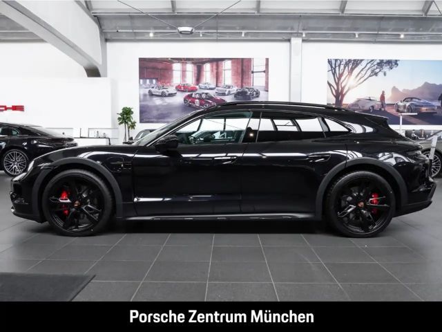 Porsche Taycan 4S Cross Turismo