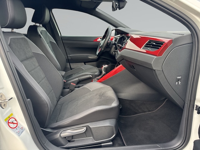 Volkswagen Polo 2.0 TSI DSG