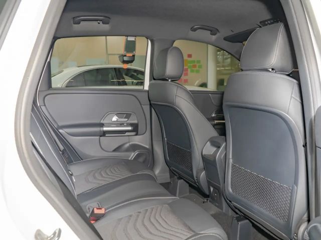 Mercedes-Benz B 180 Progressive