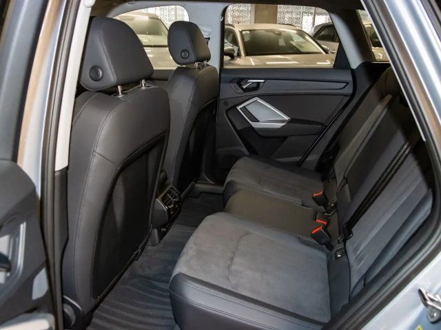 Audi Q3 35 TFSI S-Tronic