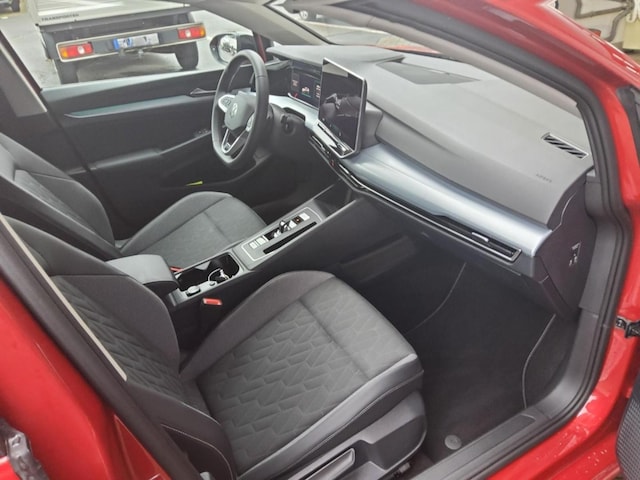 Volkswagen Golf 1.5 eTSI Golf VIII