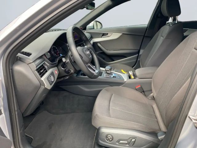 Audi A4 45 TFSI Avant