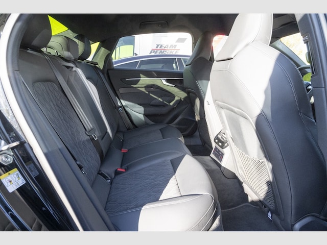 Audi A6 Quattro S-Tronic Sedan