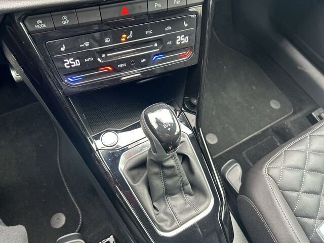 Volkswagen T-Roc 1.5 TSI Cabriolet DSG R-Line