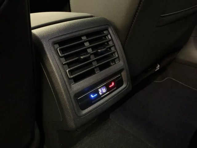 Volkswagen Golf Business Variant