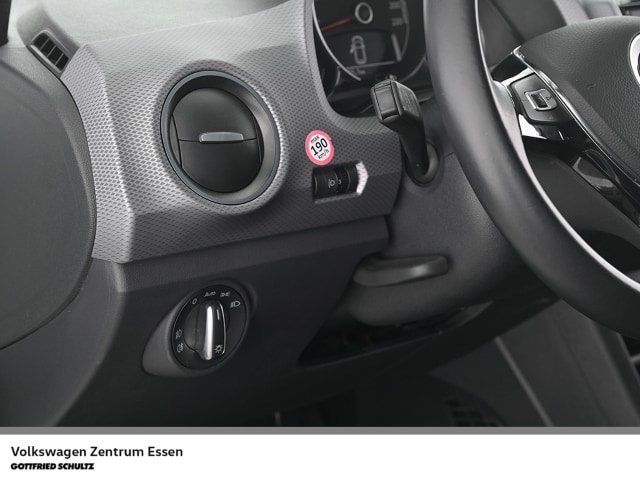 Volkswagen up! Move Move up!