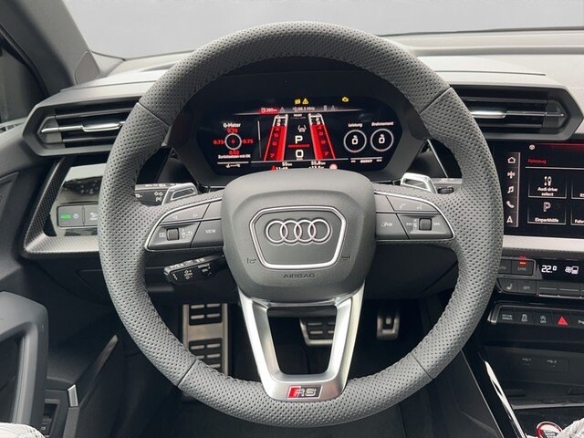 Audi RS3 Quattro S-Tronic Sedan
