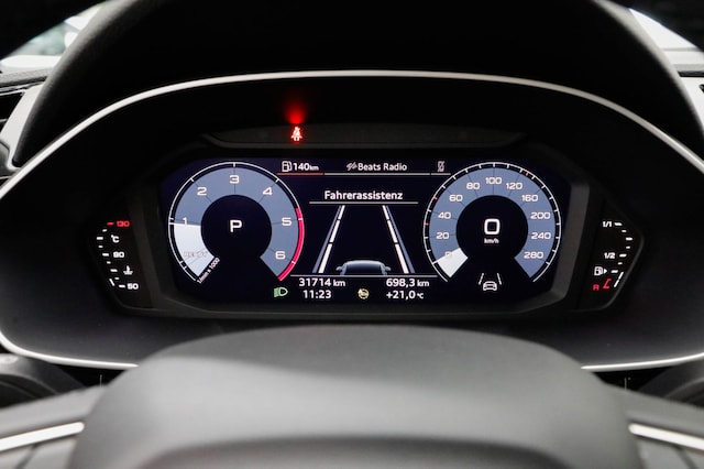 Audi Q3 35 TDI S-Tronic